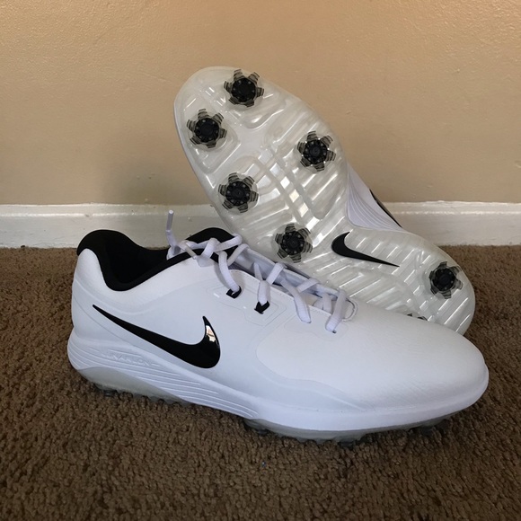 nike golf cleats